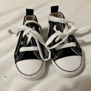 Black converse size 2 infant